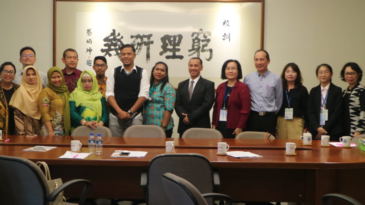 Student Exchange and Lecture Visitor di Taiwan: NTUNHS, Yuanpei University, Fooyin university dan I-shou University