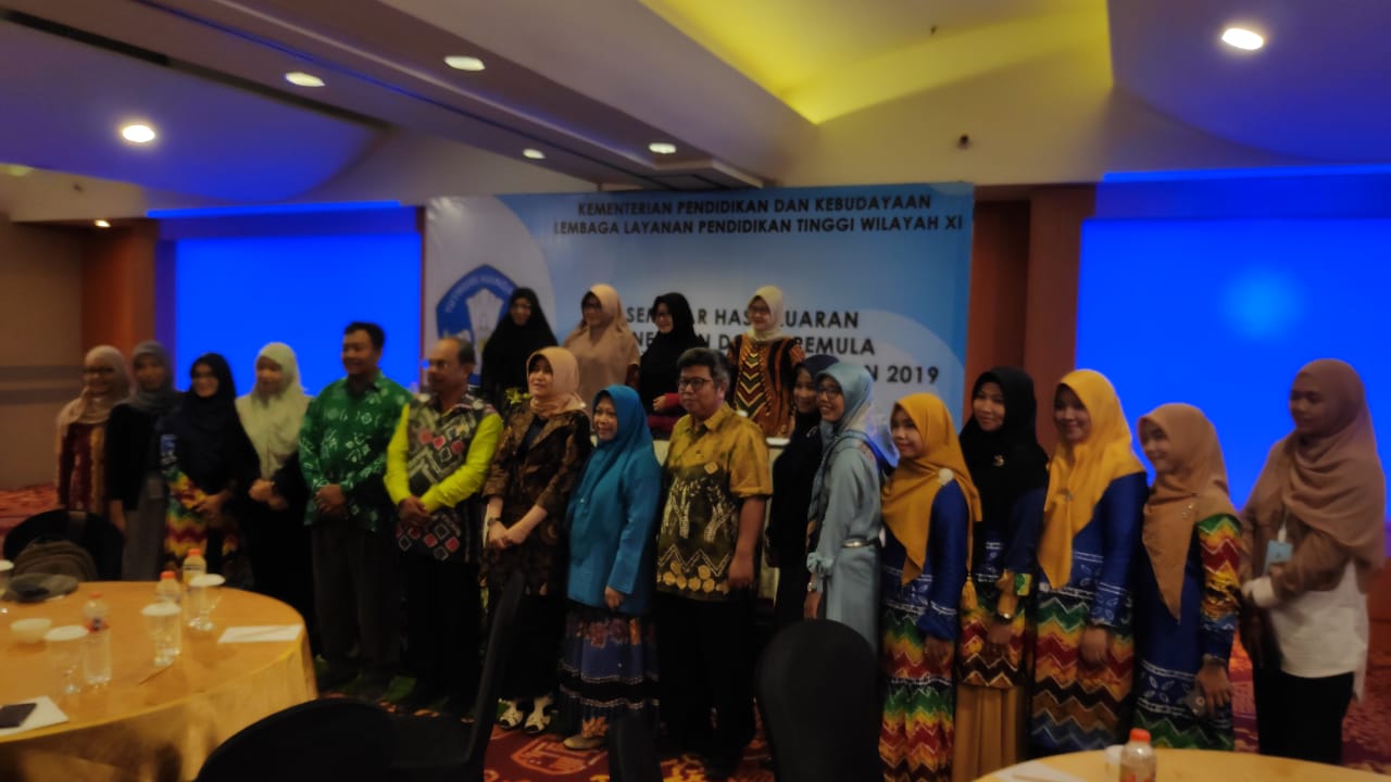 Dosen-dosen Universitas Sari Mulia Ikuti Seminar Hasil PDP