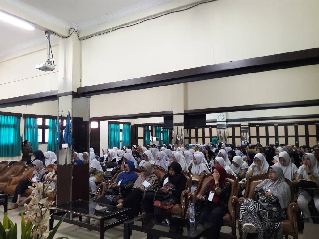 Pelaksanaan Try Out Uji Kompetensi Bidan (UKBI) Gelombang II Tahun 2020 di Universitas Sari Mulia