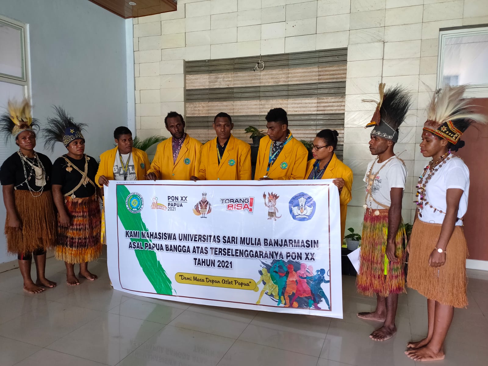 Mahasiswa Unism Banjarmasin Asal Papua Dukung Suksesnya PON XX