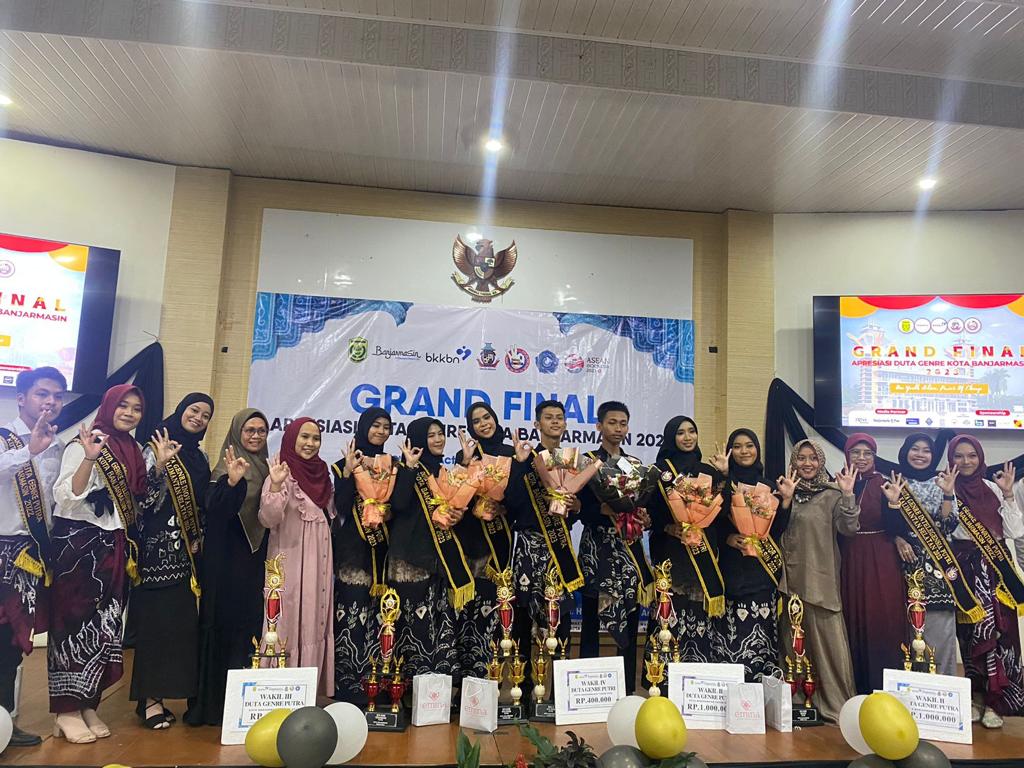 Universitas Sari Mulia Memboyong 7 Piala Dalam Ajang Duta Genre